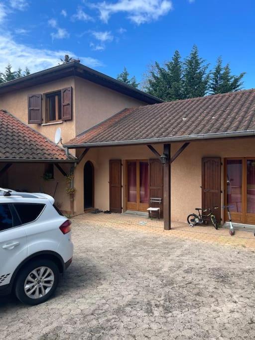 Villa Les Charmettes Saint-Chef Exterior foto